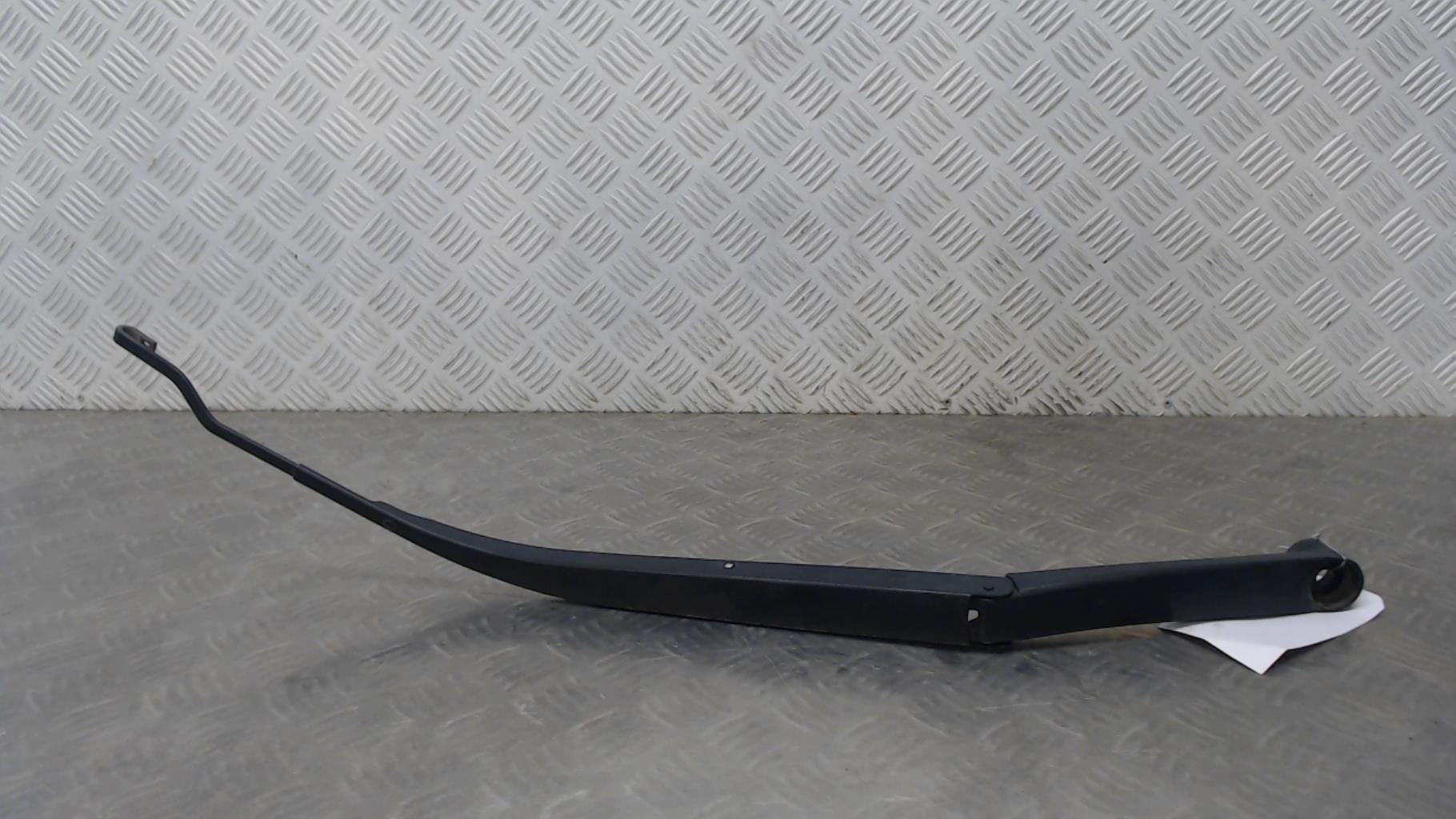 Braccio tergicristallo anteriore destro KIA RIO 3 PHASE 1 Diésel - 1