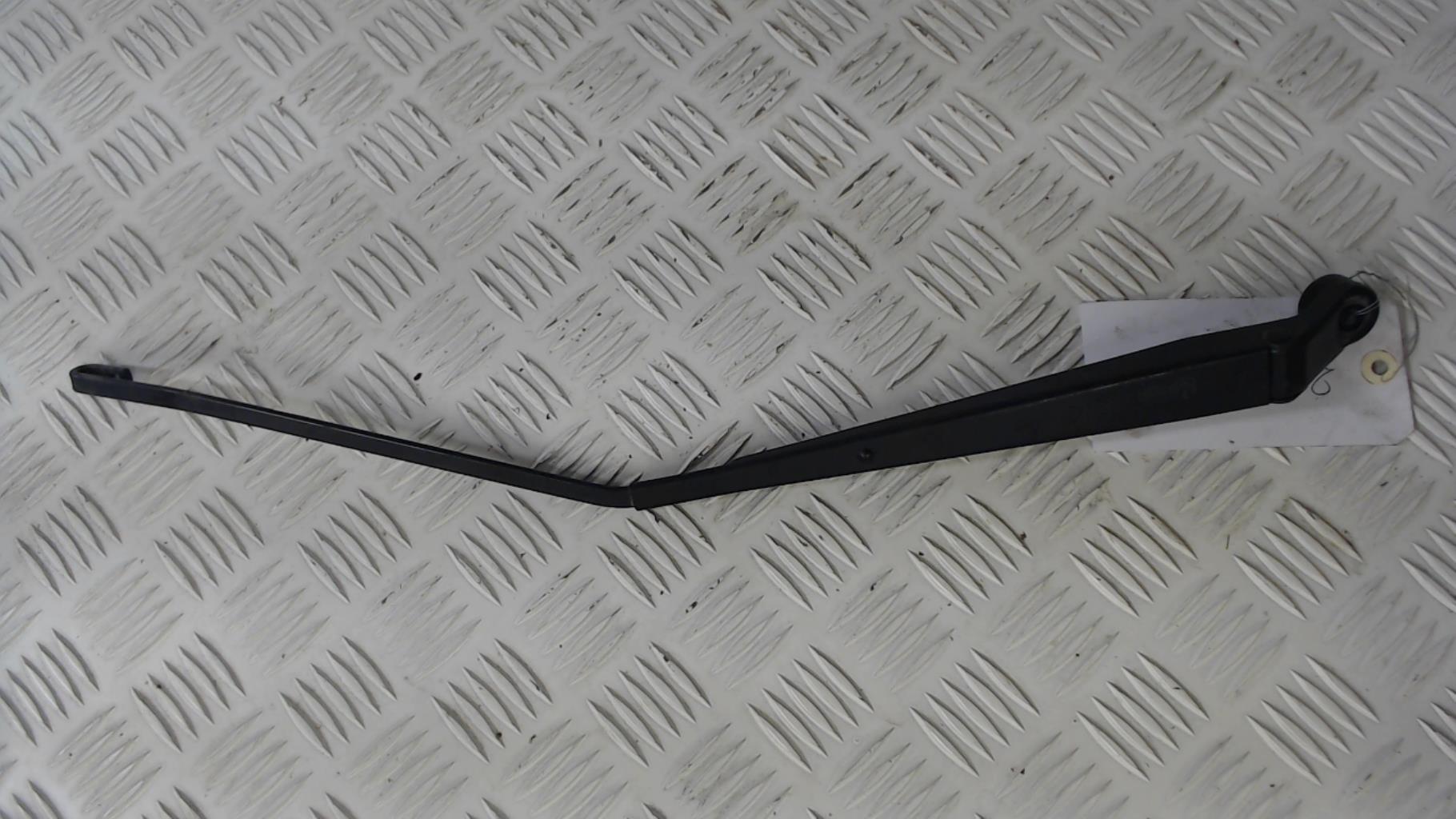 Braccio tergicristallo anteriore destro SUZUKI SWIFT 3 Diésel - 1