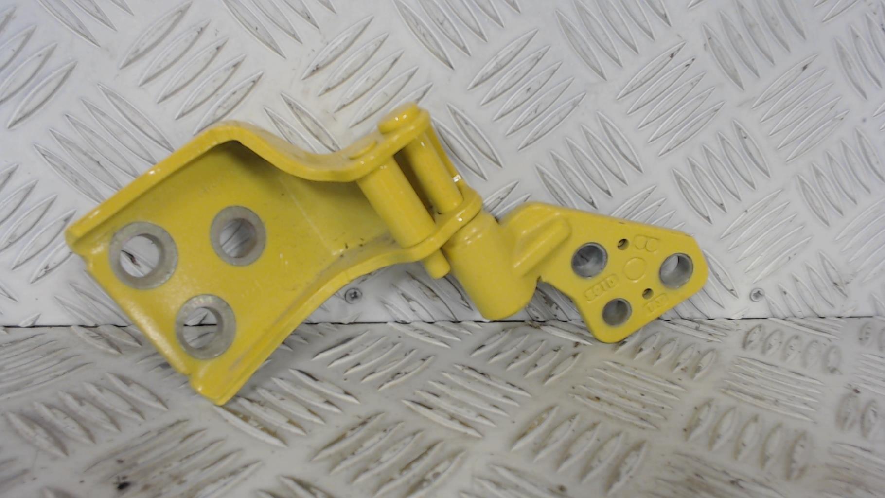 Cerniera porta bagagliaio destra CITROEN BERLINGO 3 M Diésel - 1