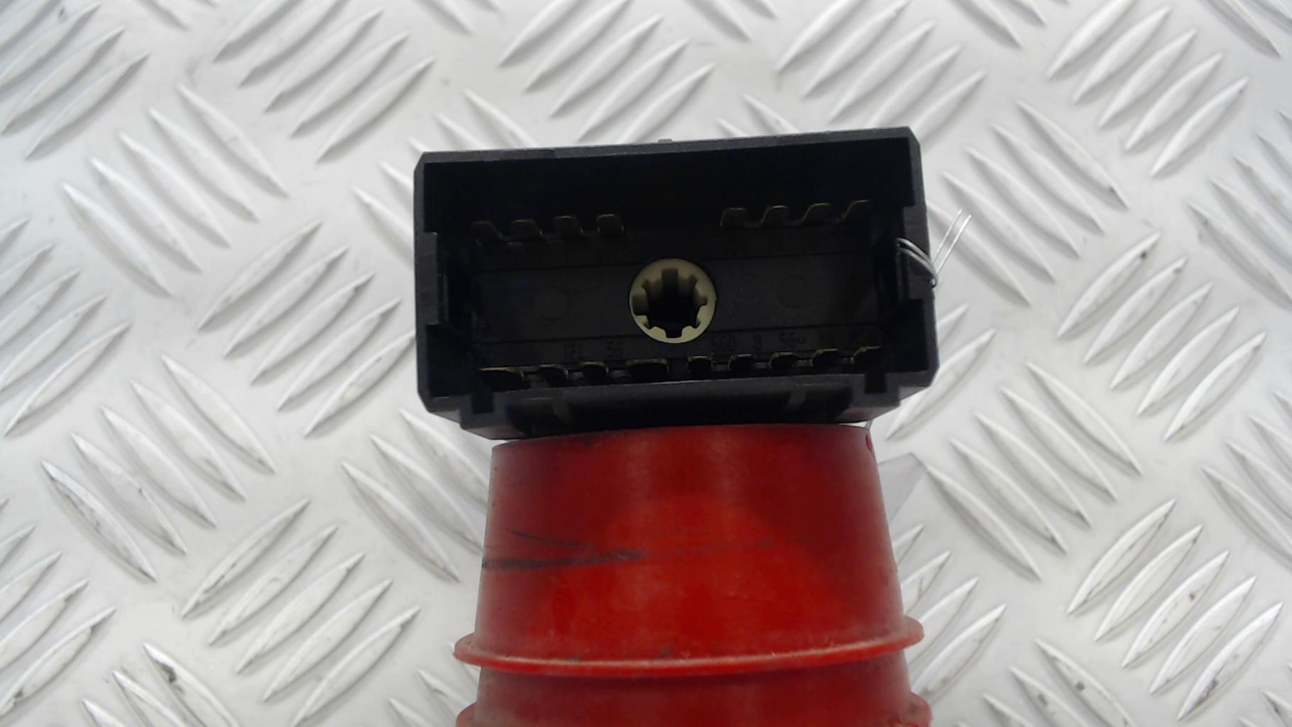 Commande de phare VOLKSWAGEN POLO 4 PHASE 2 Diesel - 1