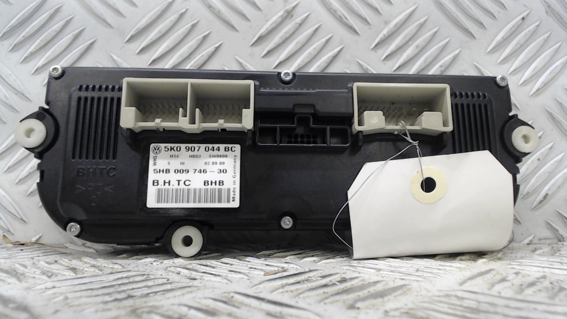 Commande chauffage VOLKSWAGEN GOLF 6 Diesel - 1