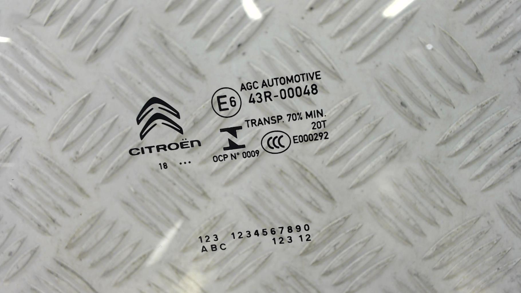 Vetro posteriore sinistro CITROEN C3 3 PHASE 1 Gasolina - 1