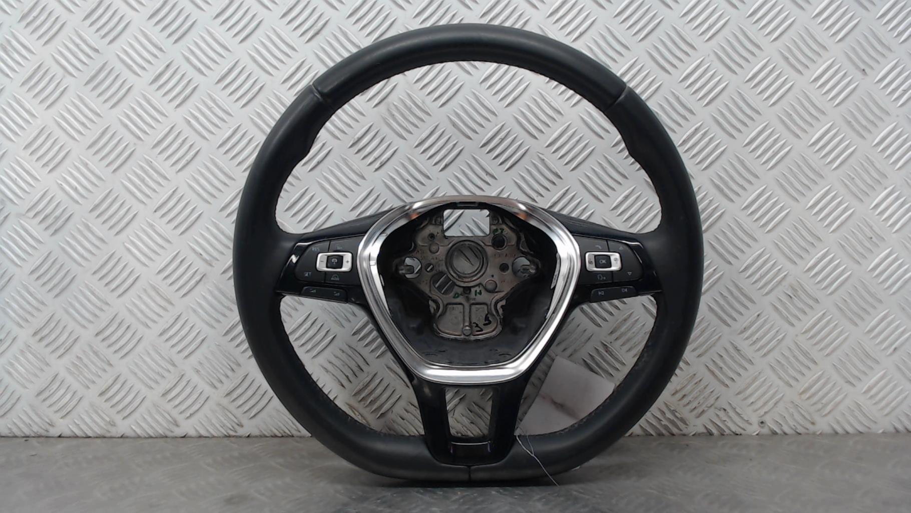 Volant RENAULT MEGANE 3 PHASE 1 Diesel - 1