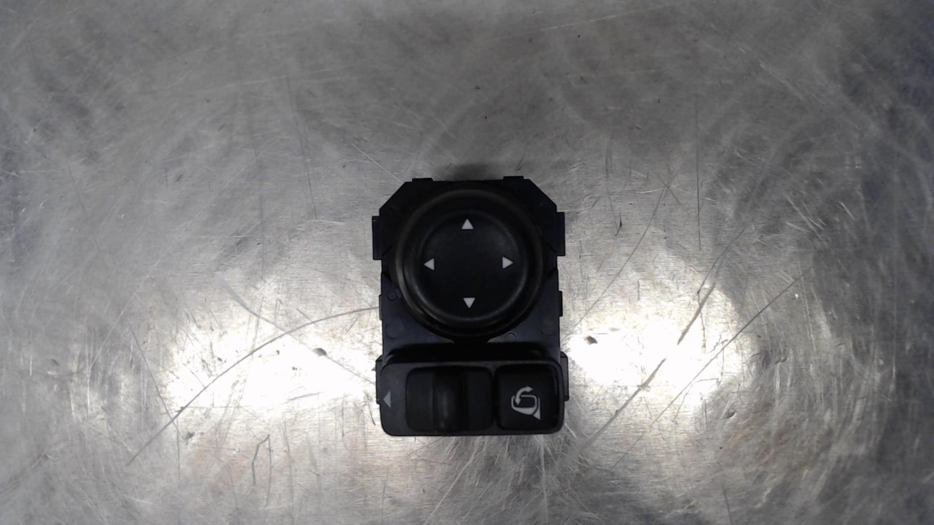 Comando regolazione specchietti retrovisori NISSAN QASHQAI 2 PHASE 2 Diésel - 1