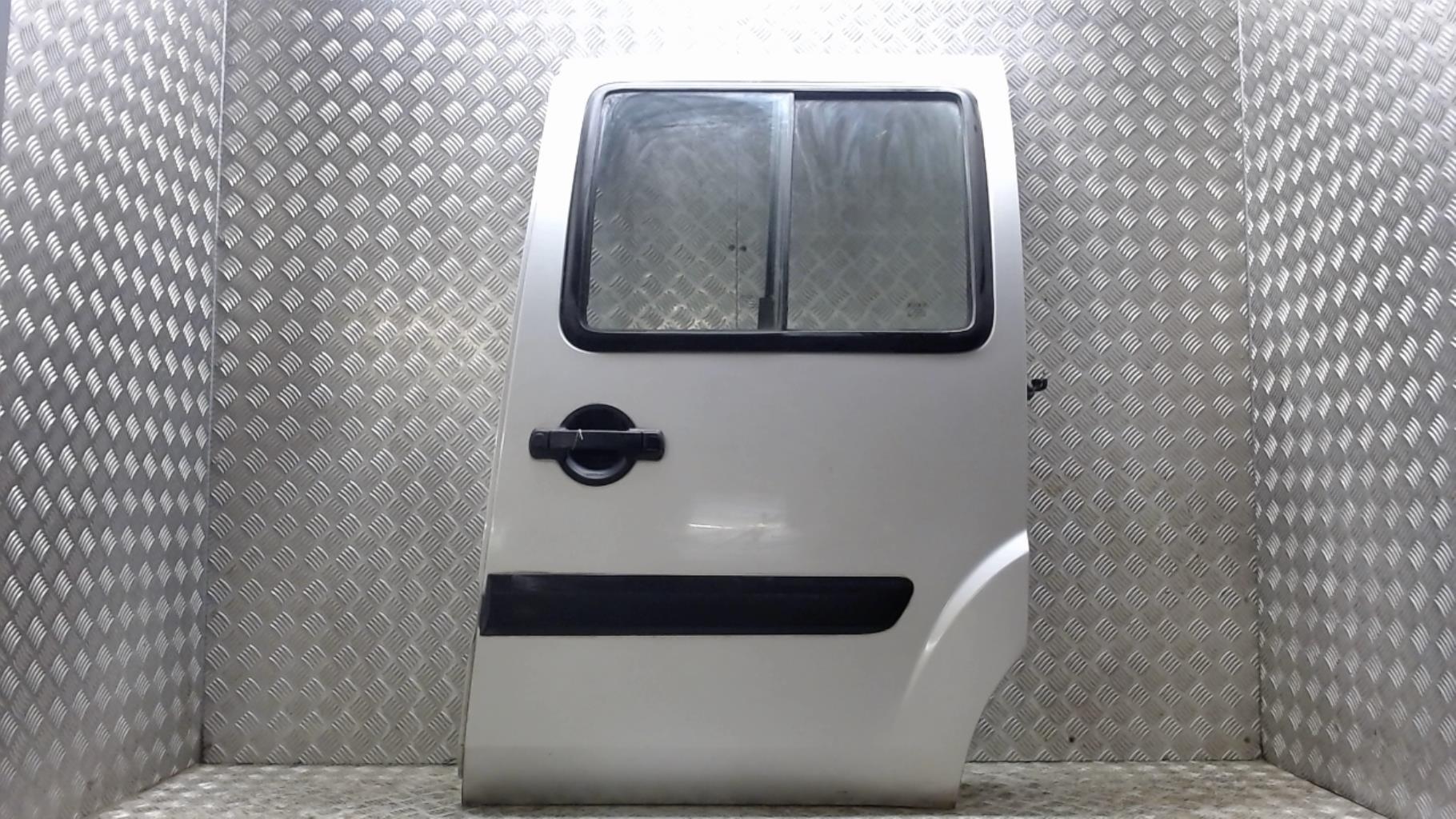 Portiera laterale sinistra FIAT DOBLO 1 PHASE 2 Diésel - 1