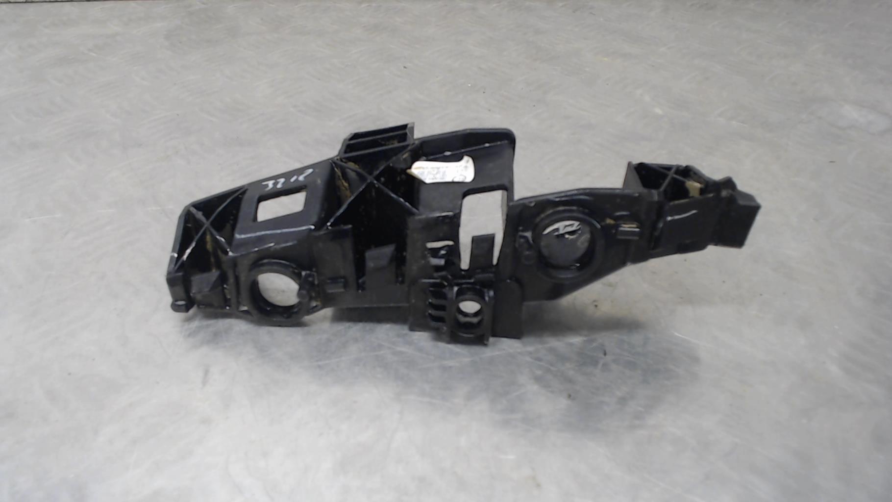 Support aile droit AUDI Q5 2  - 1