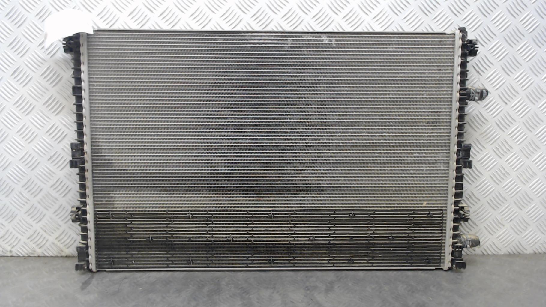 Radiateur eau AUDI Q5 2  - 1