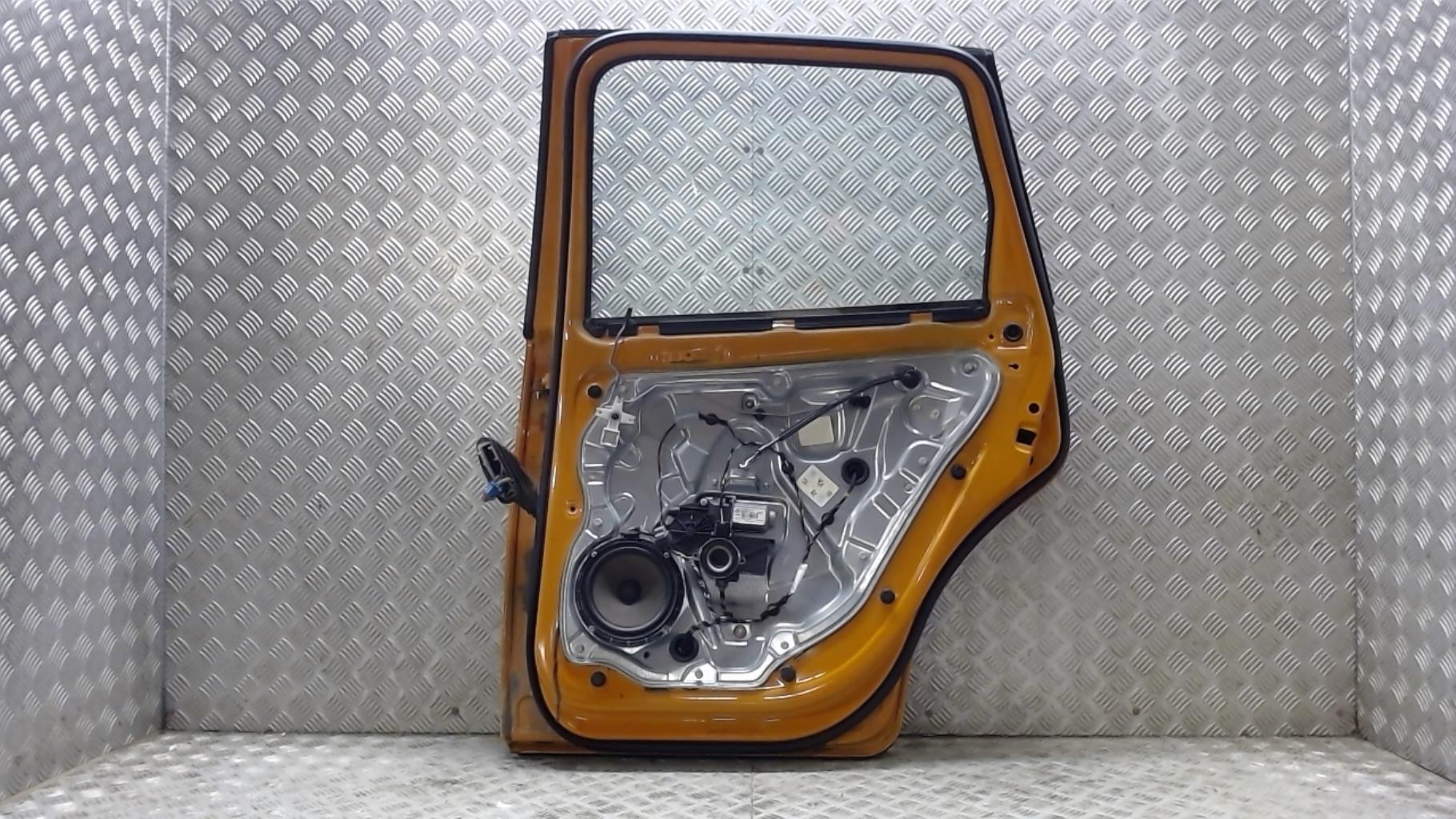 Portiera posteriore destra VOLKSWAGEN POLO 4 PHASE 2 Diésel - 1
