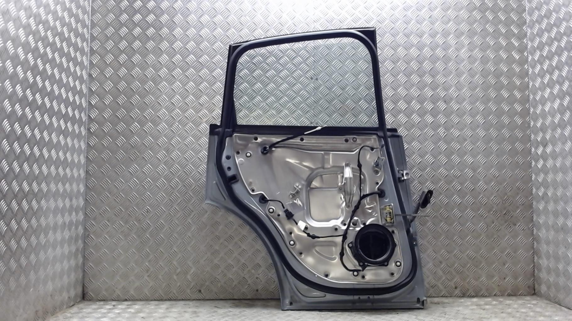 Puerta trasera izquierda AUDI A2 Diésel - 1