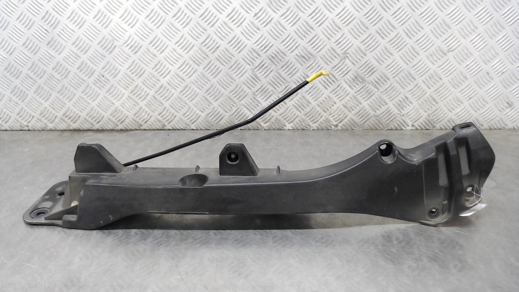 Support aile droit RENAULT CLIO 3 PHASE 1 BREAK Diesel - 1