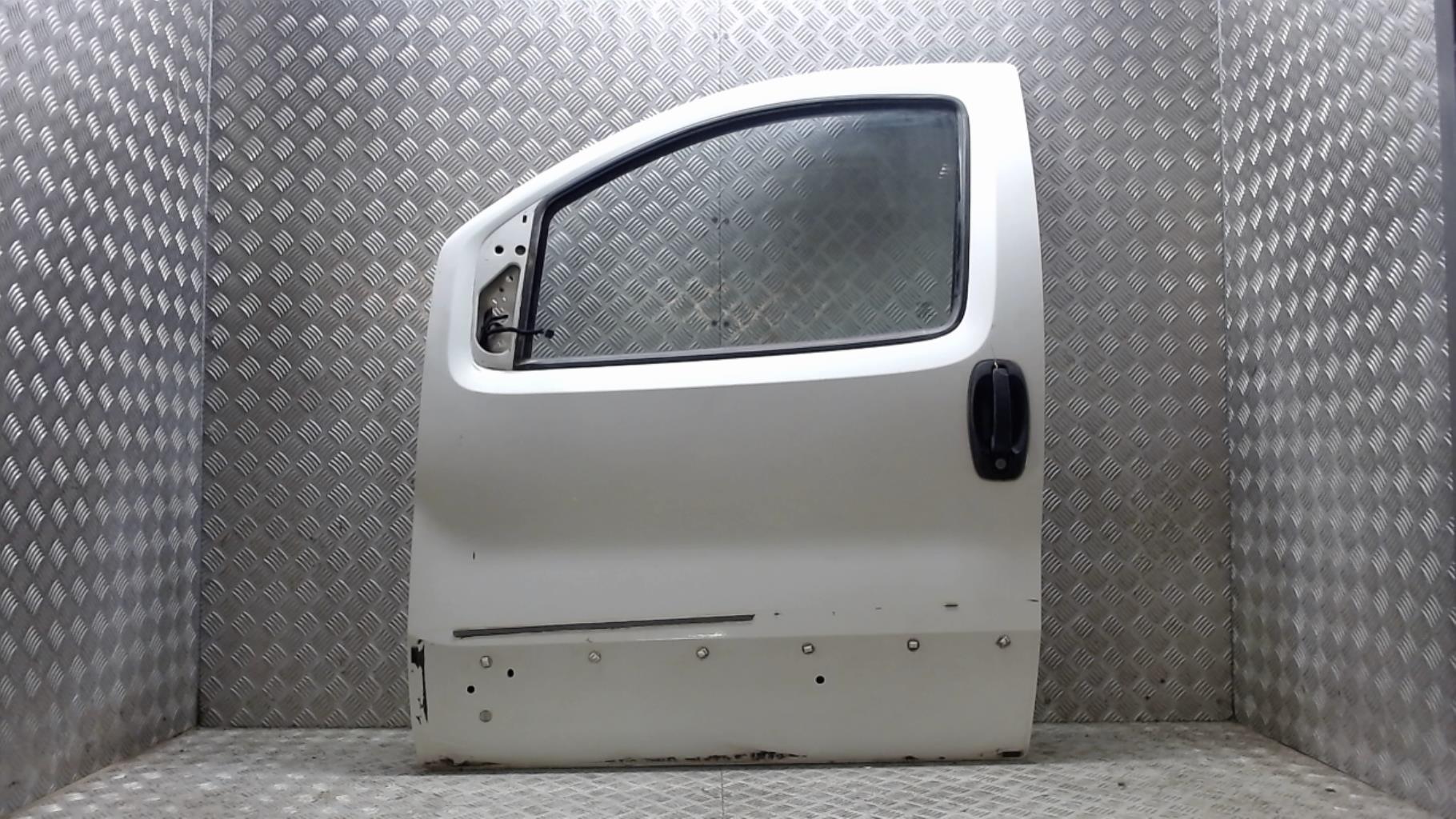 Portiera anteriore sinistra PEUGEOT BIPPER Diésel - 1