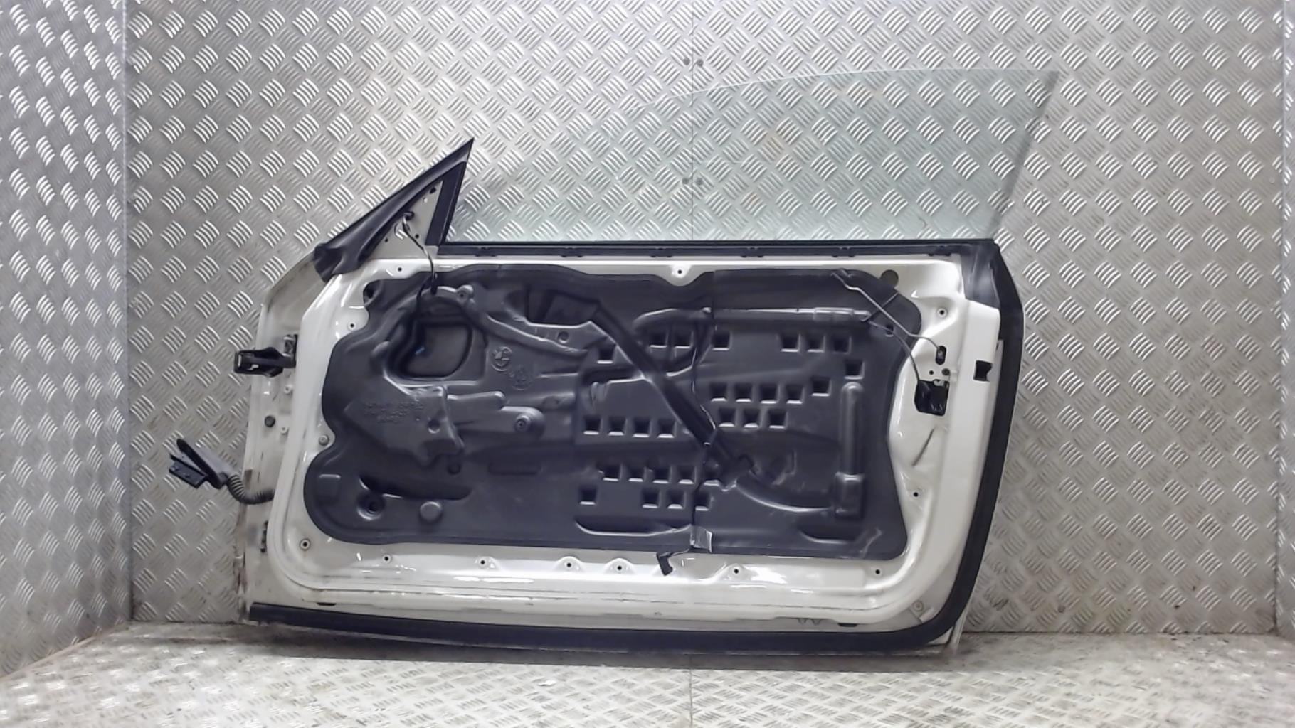 Portiera anteriore destra BMW SERIE 1 E81 Diésel - 1