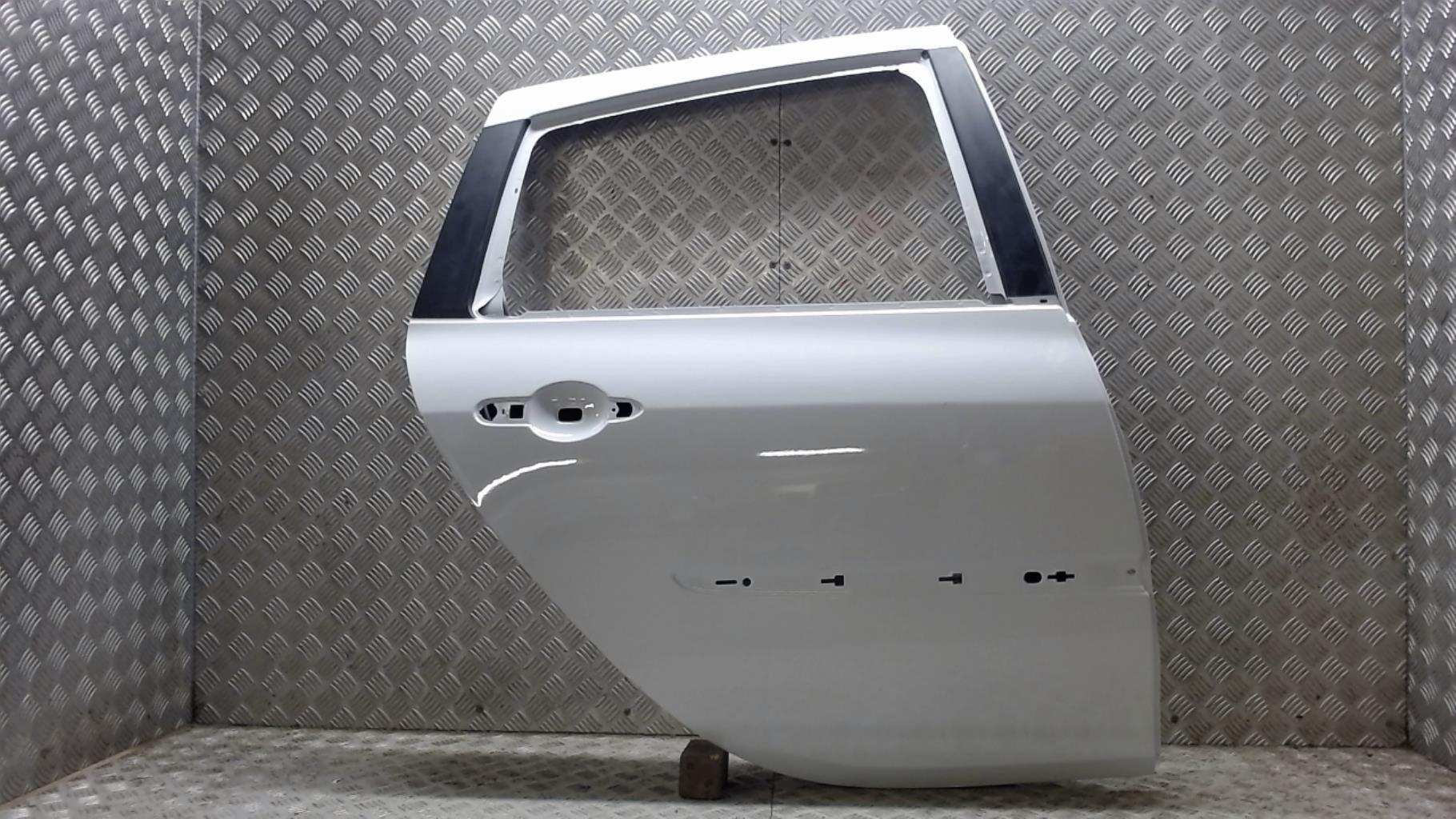 Puerta trasera derecha RENAULT CLIO 3  - 1