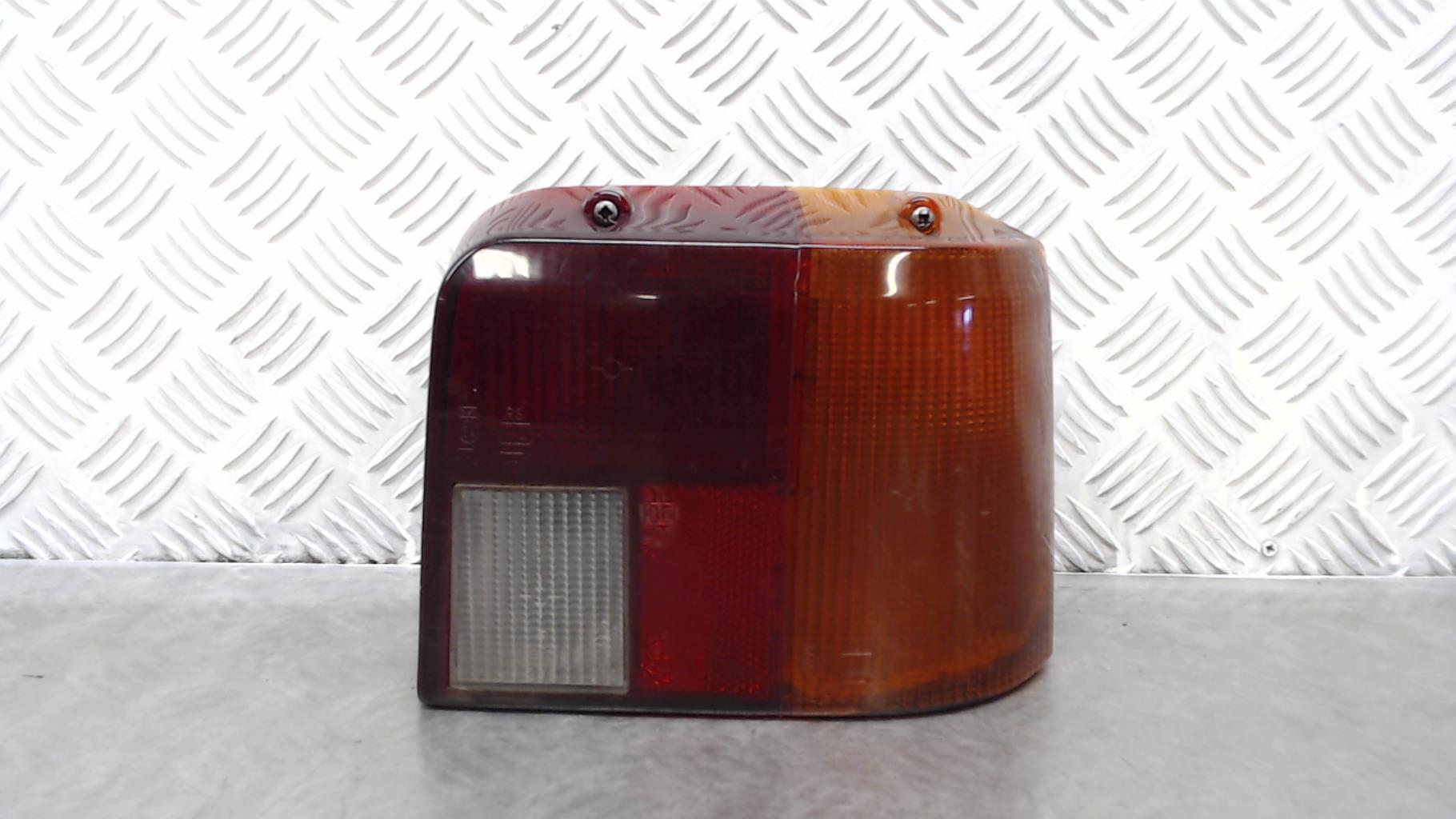 Fanale posteriore principale destro (luci) PEUGEOT 205 PHASE 2 Gasolina - 1