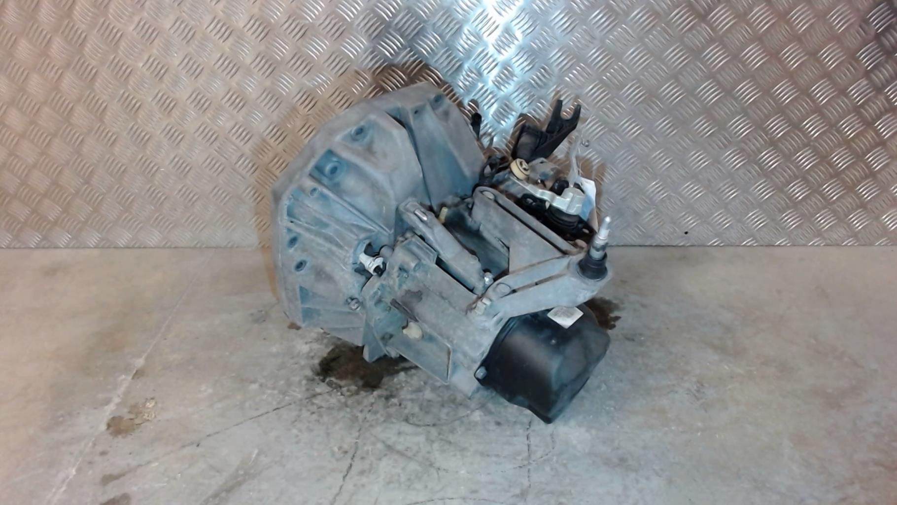 Boite de vitesses RENAULT CLIO 3 PHASE 2 BREAK Diesel - 1