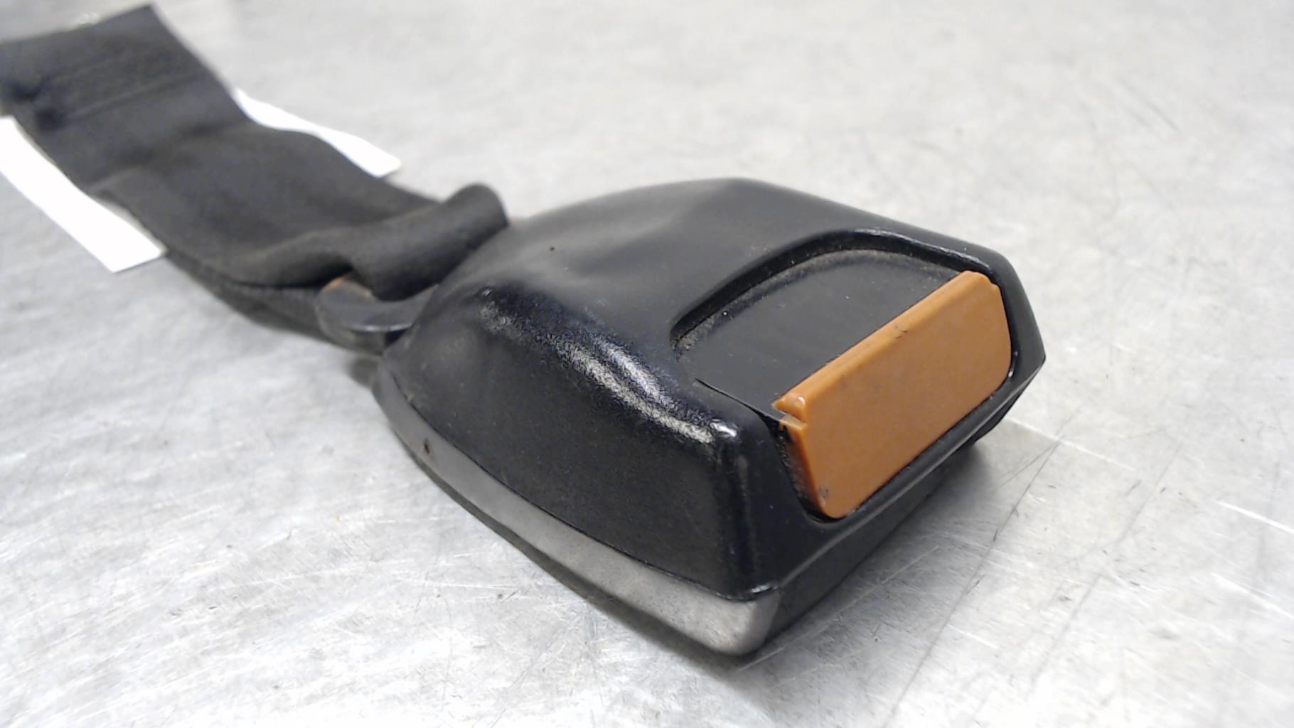 Aggancio cintura sicurezza posteriore destro PEUGEOT 205 PHASE 2 Gasolina - 1