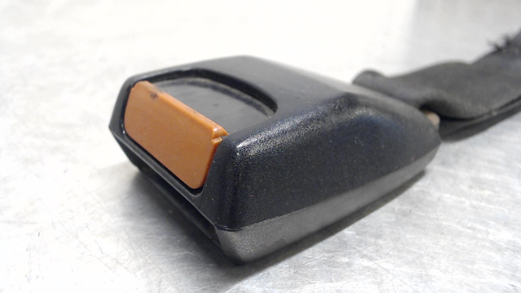 Aggancio cintura sicurezza posteriore sinistro PEUGEOT 205 PHASE 2 Gasolina - 1