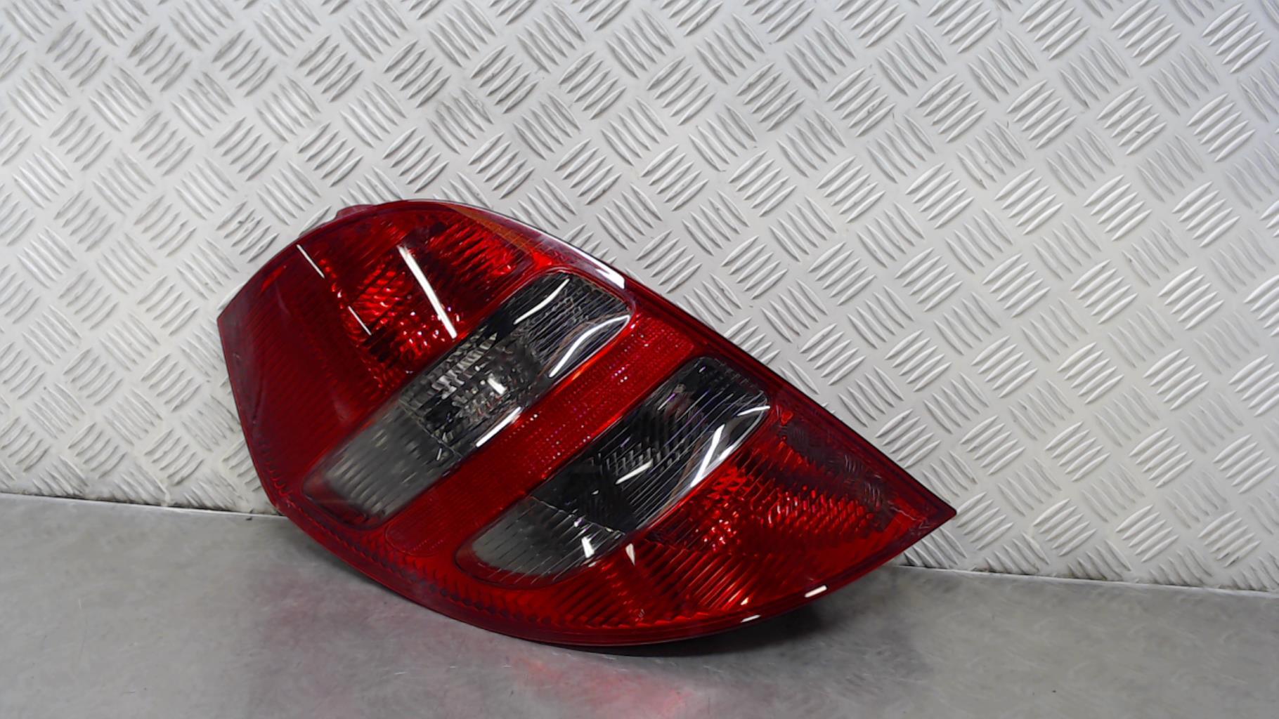 Fanale posteriore principale sinistro (luci) MERCEDES CLASSE A 169 PHASE 1 Gasolina - 1