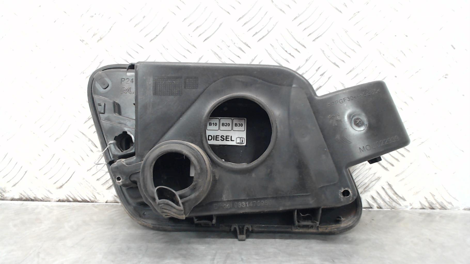 Trappe d'essence PEUGEOT 2008 2 Diesel - 1