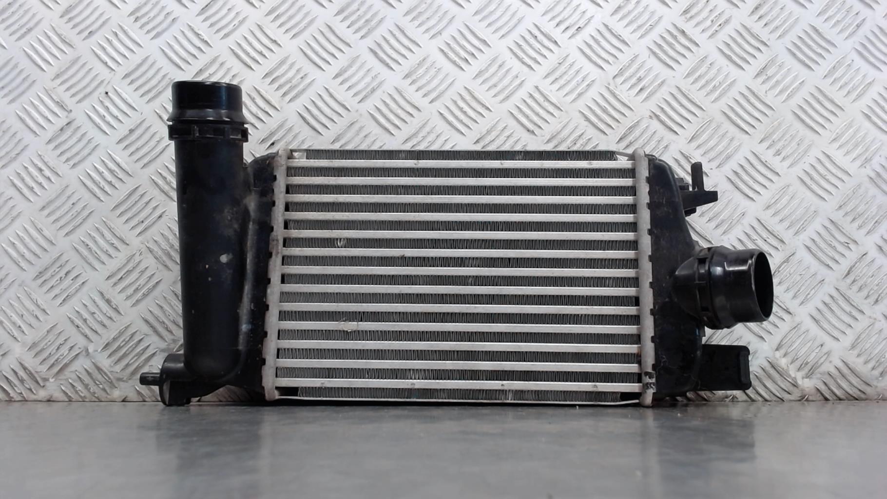 Scambiatore aria (Intercooler) NISSAN MICRA 5 Gasolina - 1
