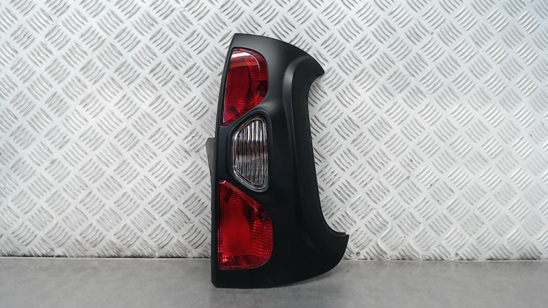 Fanale posteriore principale destro (luci) FIAT PANDA 3 PHASE 1 Gasolina - 1