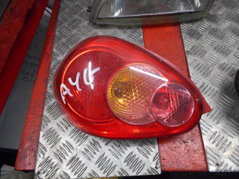 Fanale posteriore principale sinistro (luci) TOYOTA AYGO 1 PHASE 3 Gasolina - 1