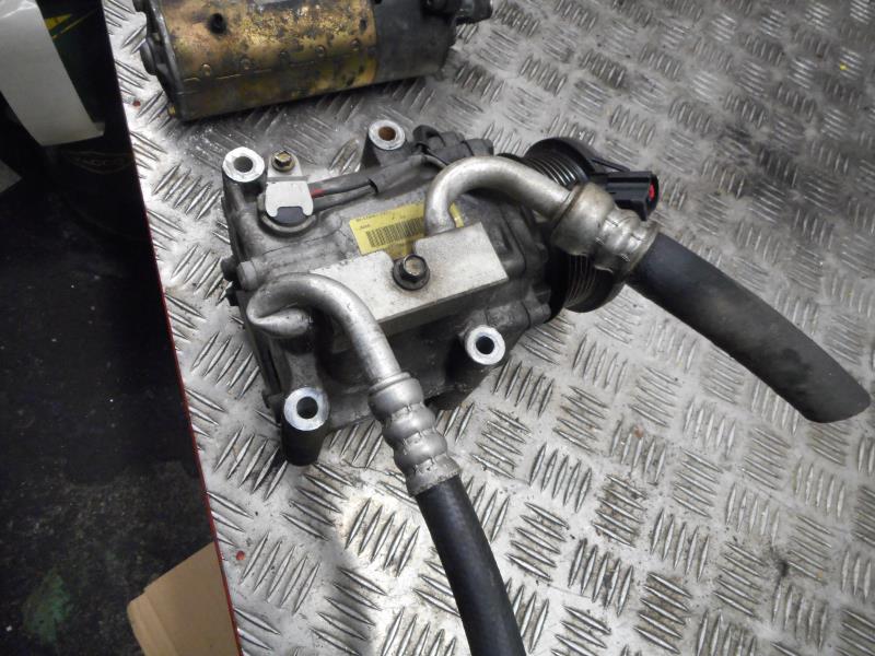 Compresseur clim FORD FOCUS 1 Diesel - 1