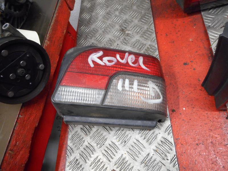 Fanale posteriore principale destro (luci) ROVER 100  - 1