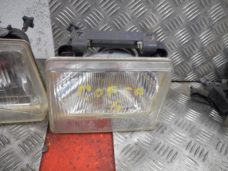 Gruppo ottico anteriore principale sinistro (luci)(faro) OPEL CORSA A  - 1