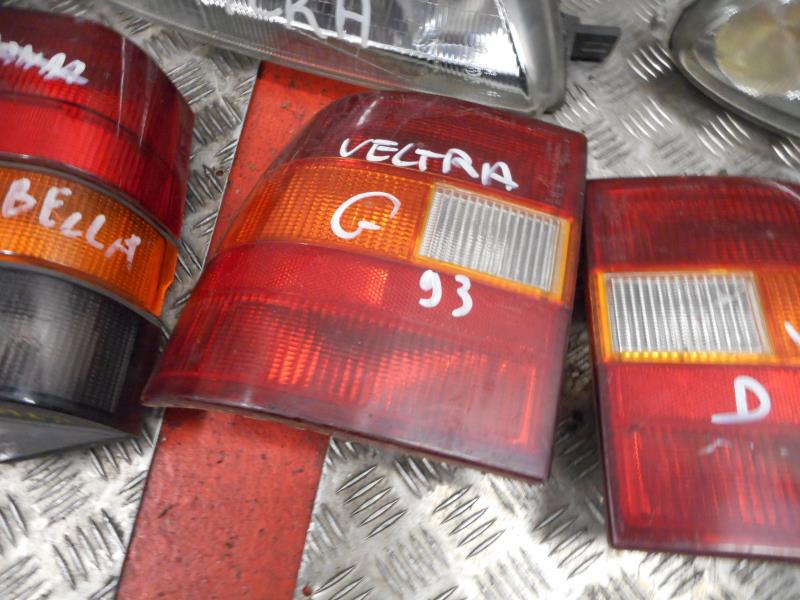 Fanale posteriore principale sinistro (luci) OPEL VECTRA A  - 1