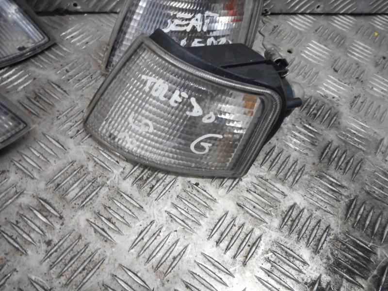 Gruppo ottico anteriore secondario sinistro (luci)(freccia) SEAT TOLEDO 2 Diésel - 1