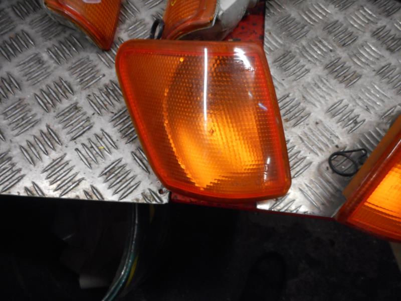 Gruppo ottico anteriore secondario destro (luci)(freccia) FORD FIESTA 3 PHASE 1 Gasolina - 1