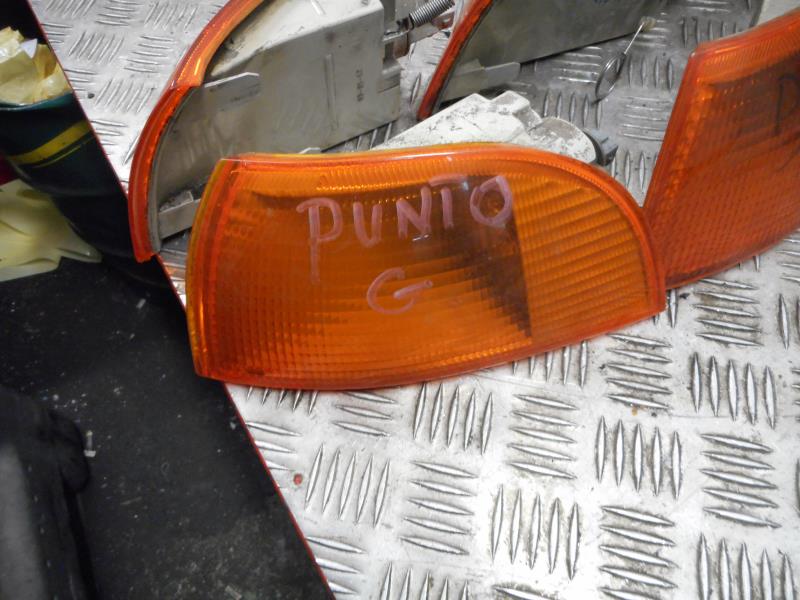 Gruppo ottico anteriore secondario sinistro (luci)(freccia) FIAT PUNTO 1 PHASE 1 Gasolina - 1