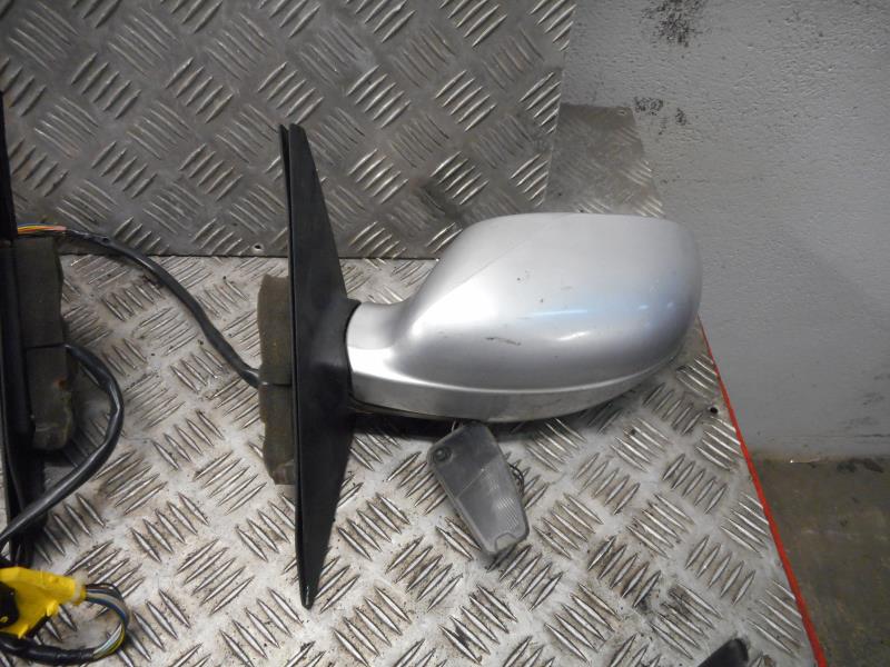 Retrovisor izquierdo LANCIA LYBRA  - 1