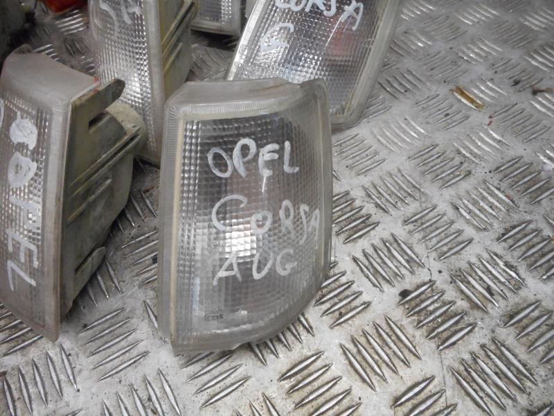 Gruppo ottico anteriore secondario sinistro (luci)(freccia) OPEL CORSA A  - 1