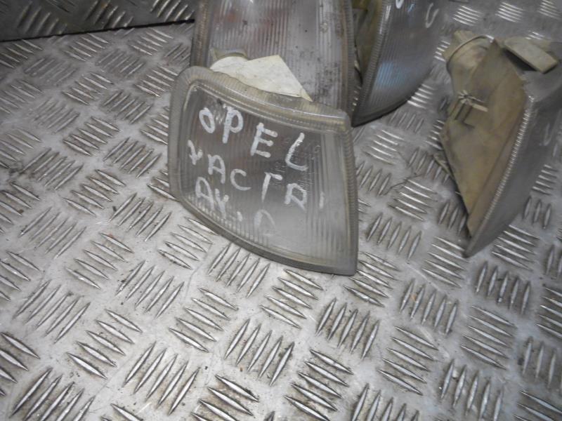 Gruppo ottico anteriore secondario destro (luci)(freccia) OPEL VECTRA A  - 1