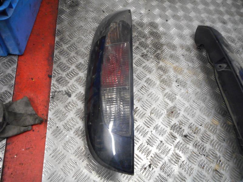 Fanale posteriore principale sinistro (luci) OPEL CORSA C PHASE 2 Diésel - 1
