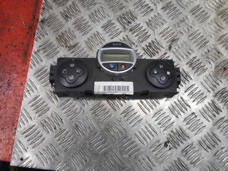 Commande chauffage RENAULT SCENIC 2  - 1