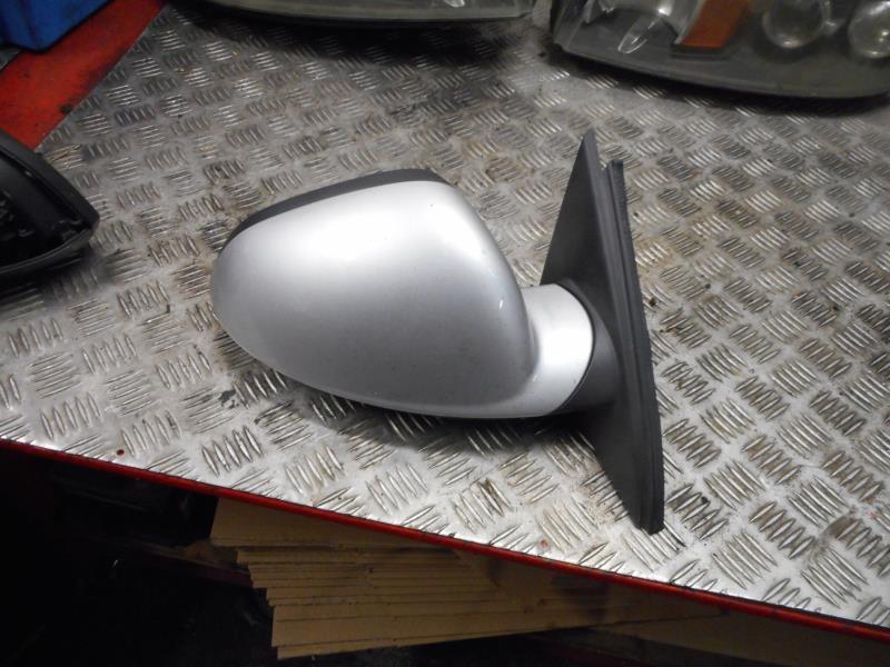 Retrovisor derecho OPEL INSIGNIA 1 Diésel - 1