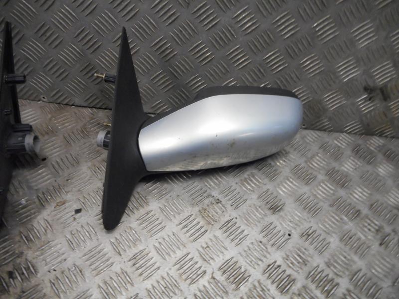 Retrovisor izquierdo RENAULT LAGUNA 2 PHASE 1 Diésel - 1