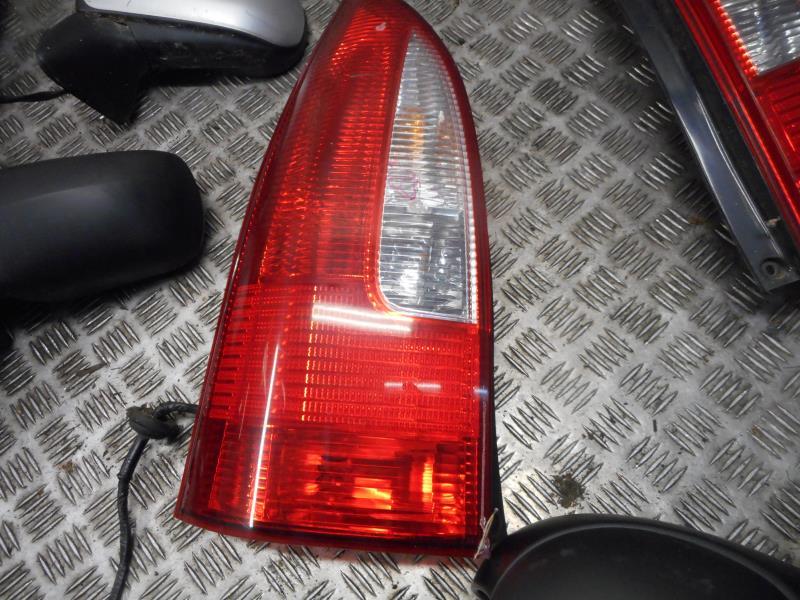 Fanale posteriore principale sinistro (luci) MAZDA PREMACY Diésel - 1