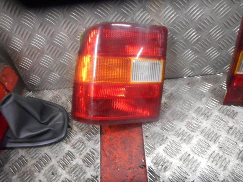 Fanale posteriore principale sinistro (luci) OPEL VECTRA  - 1