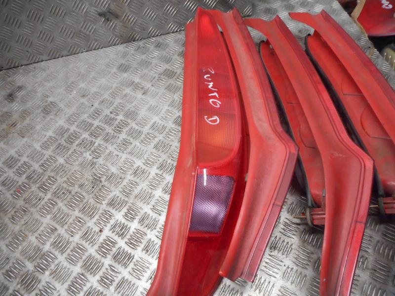 Fanale posteriore principale destro (luci) FIAT PUNTO 2  - 1