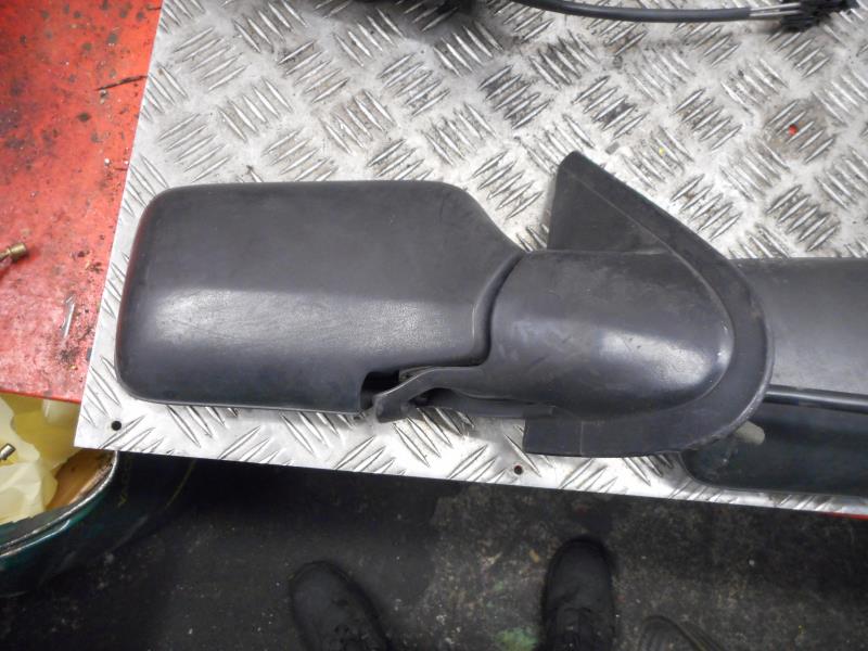 Retrovisor derecho VOLKSWAGEN GOLF 3  - 1