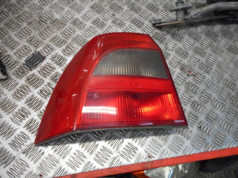 Fanale posteriore principale sinistro (luci) OPEL VECTRA B PHASE 2 Diésel - 1