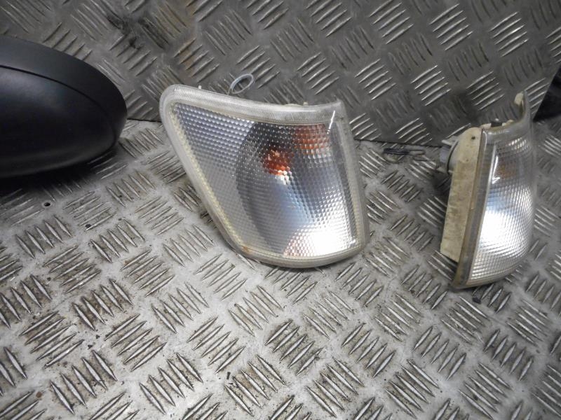 Gruppo ottico anteriore secondario destro (luci)(freccia) FORD FIESTA 3 PHASE 2 Gasolina - 1