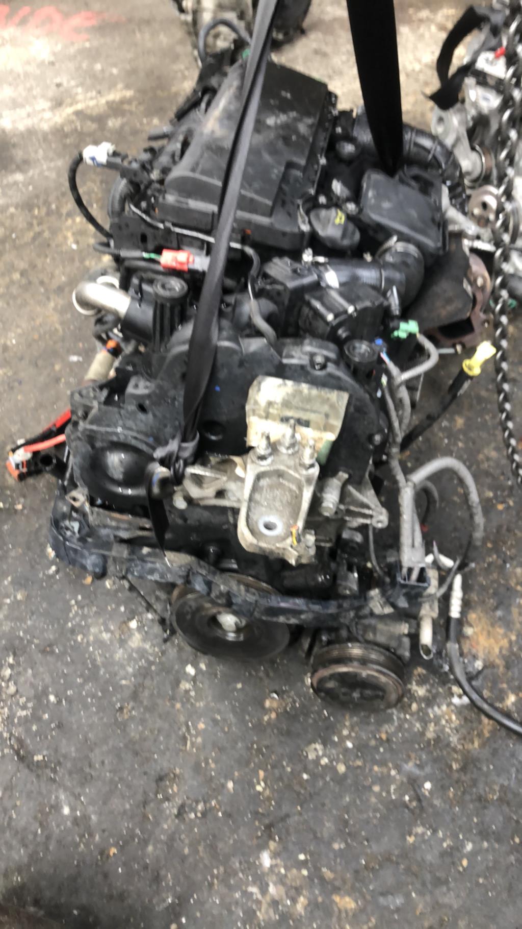 Moteur FORD FIESTA 6 PHASE 1 Diesel - 1