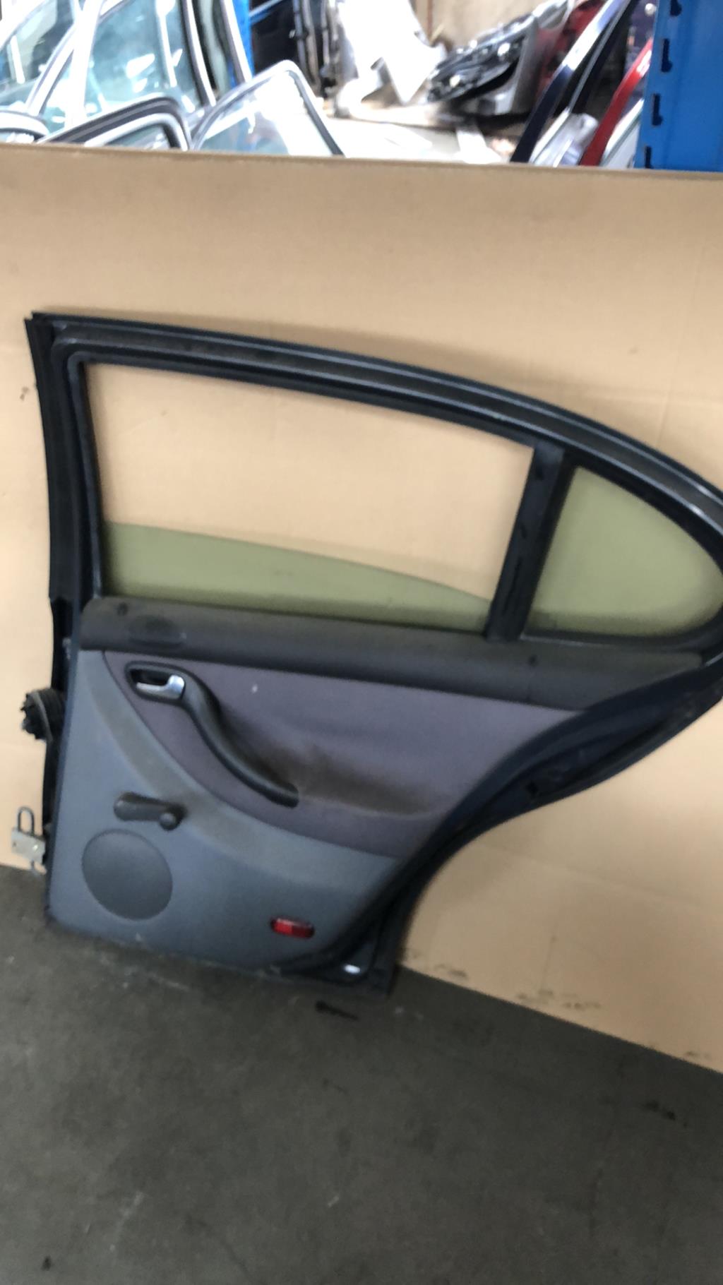 Porte arriere droit SEAT LEON 1 Diesel - 1