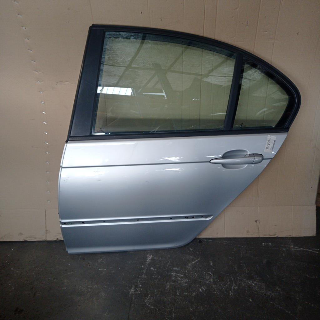 Porte arriere gauche BMW SERIE 3 E46 PHASE 1 Diesel - 1