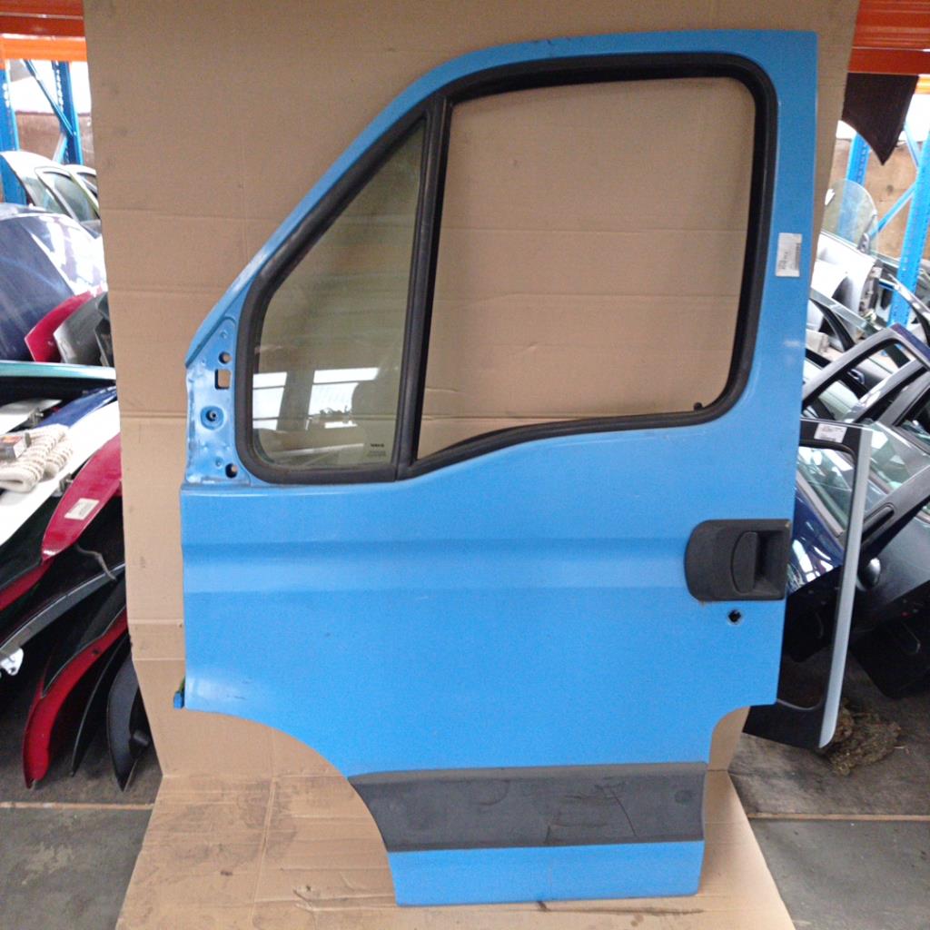 Porte avant gauche IVECO DAILY 3 Diesel - 1